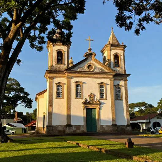 Descubra a Paróquia Nosso Senhor do Bom Fim Descubra a Paróquia Nosso Senhor do Bom Fim