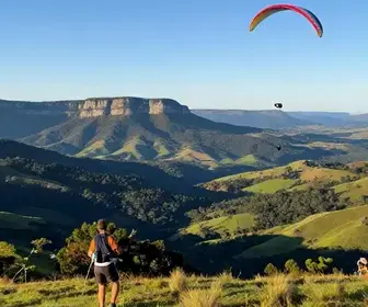 Experimente o Voo Livre em Sapiranga: Aventura nas Alturas Experimente o Voo Livre em Sapiranga: Aventura nas Alturas